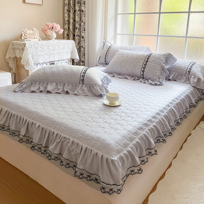 91家纺网 家纺一手货源 找家纺 网红馆（ck家纺） 2026新款喜芙棉蕾丝夹棉蜜芙蕾床笠 雾灰