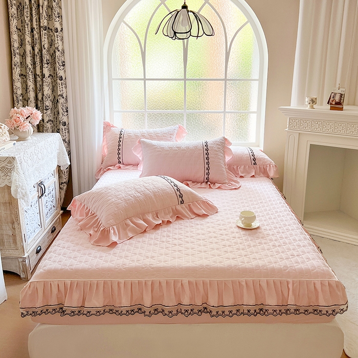 91家纺网 家纺一手货源 找家纺 网红馆（ck家纺） 2026新款喜芙棉蕾丝夹棉蜜芙蕾床笠 樱花粉