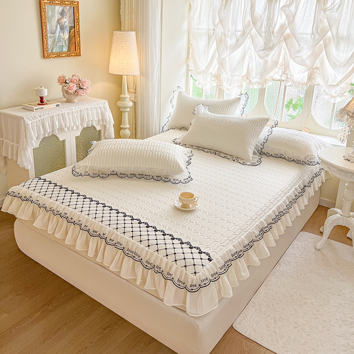 91家纺网 家纺一手货源 找家纺 网红馆（ck家纺） 2026新款凉感丝床笠式床裙乳胶凉席三件套-露娜 露娜-白