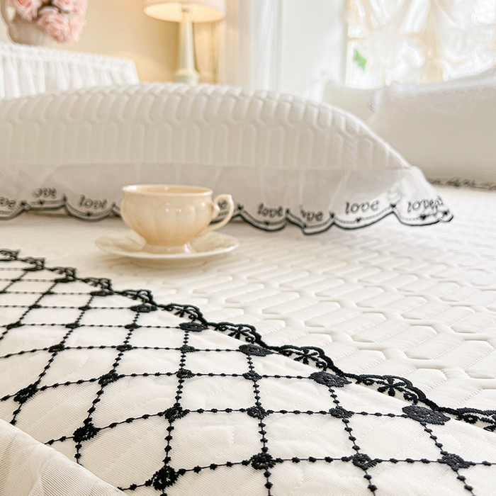 91家纺网 家纺一手货源 找家纺 网红馆（ck家纺） 2026新款凉感丝床笠式床裙乳胶凉席三件套-露娜 露娜-白