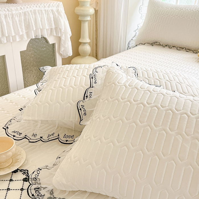 91家纺网 家纺一手货源 找家纺 网红馆（ck家纺） 2026新款凉感丝床笠式床裙乳胶凉席三件套-露娜 露娜-白