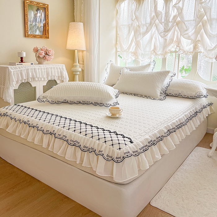 91家纺网 家纺一手货源 找家纺 网红馆（ck家纺） 2026新款凉感丝床笠式床裙乳胶凉席三件套-露娜 露娜-白