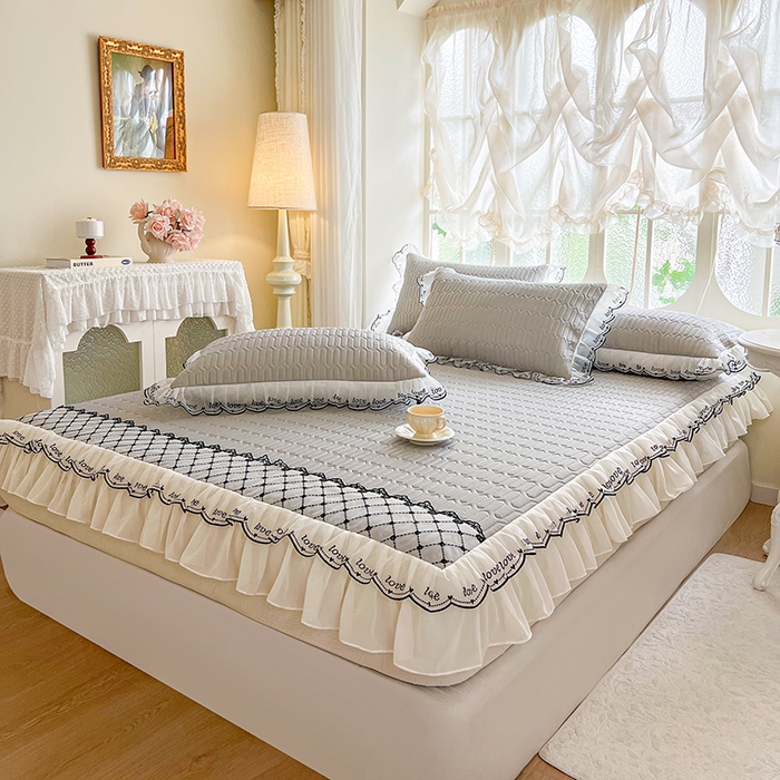 91家纺网 家纺一手货源 找家纺 网红馆（ck家纺） 2026新款凉感丝床笠式床裙乳胶凉席三件套-露娜 露娜-灰