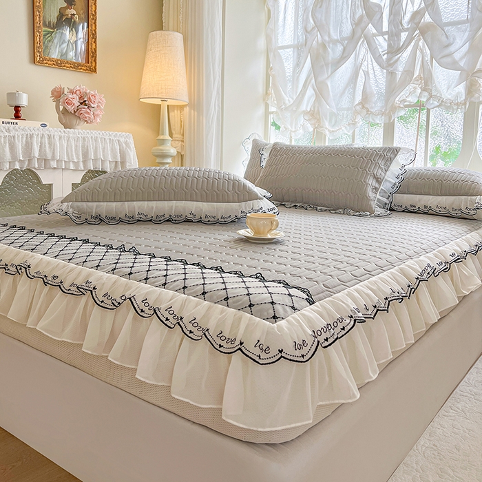 91家纺网 家纺一手货源 找家纺 网红馆（ck家纺） 2026新款凉感丝床笠式床裙乳胶凉席三件套-露娜 露娜-灰