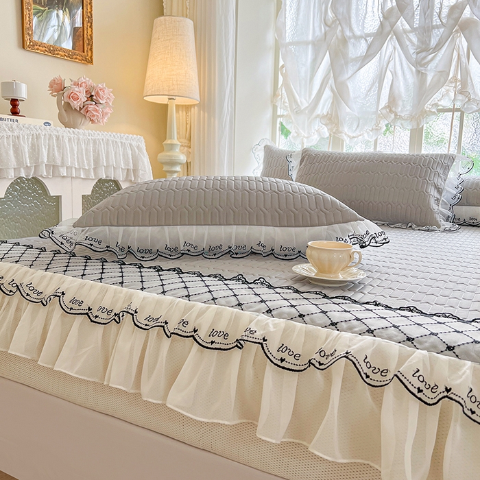 91家纺网 家纺一手货源 找家纺 网红馆（ck家纺） 2026新款凉感丝床笠式床裙乳胶凉席三件套-露娜 露娜-灰