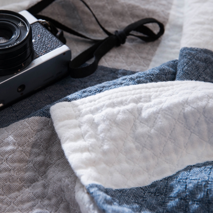 91家纺网 家纺一手货源 找家纺 朴尔家纺-毛巾被 2026春夏新款全棉纯棉水洗棉四层纱布毛巾被系列夏被夏凉被空调被 复古大格-兰