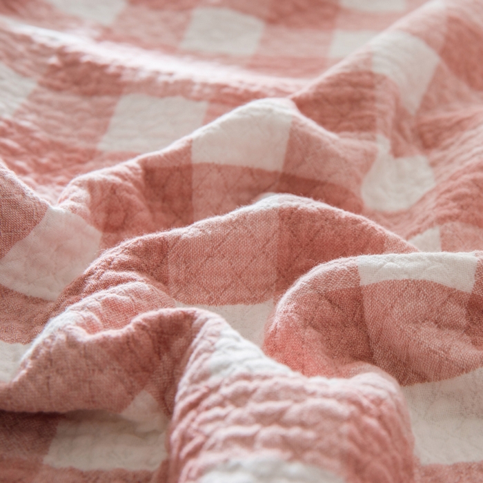 91家纺网 家纺一手货源 找家纺 朴尔家纺-毛巾被 2026春夏新款全棉纯棉水洗棉四层纱布毛巾被系列夏被夏凉被空调被 冷之巧格-粉