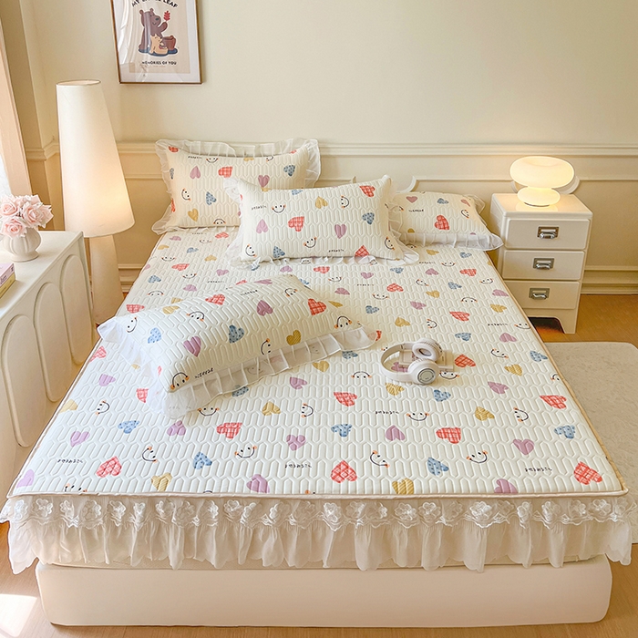 网红馆（ck家纺） 2026新款凉感丝床笠式床裙款乳胶乳印花凉席 爱心笑脸 粉