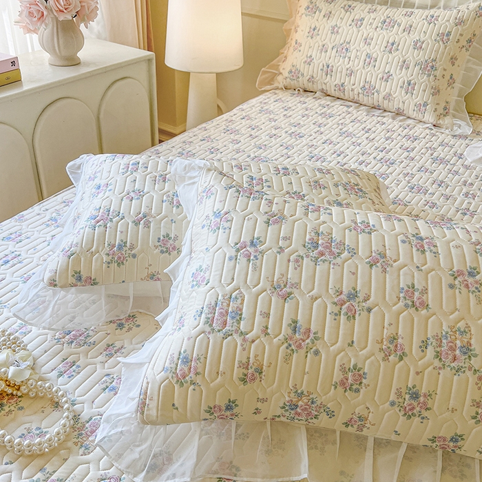 91家纺网 家纺一手货源 找家纺 网红馆（ck家纺） 2026新款凉感丝床笠式床裙款乳胶乳印花凉席 花田米