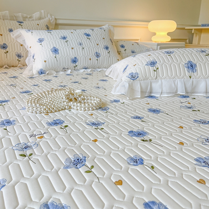 91家纺网 家纺一手货源 找家纺 网红馆（ck家纺） 2026新款凉感丝床笠式床裙款乳胶乳印花凉席 玉秀 兰