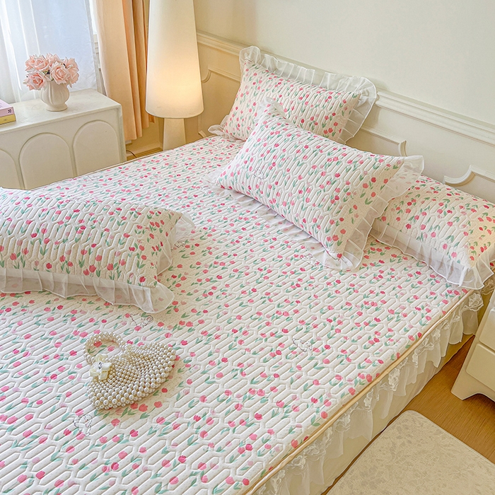 91家纺网 家纺一手货源 找家纺 网红馆（ck家纺） 2026新款凉感丝床笠式床裙款乳胶乳印花凉席 郁兔  粉