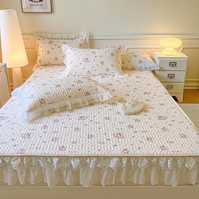 91家纺网 家纺一手货源 找家纺 网红馆（ck家纺） 2026新款凉感丝床笠式床裙款乳胶乳印花凉席 艺梦  粉