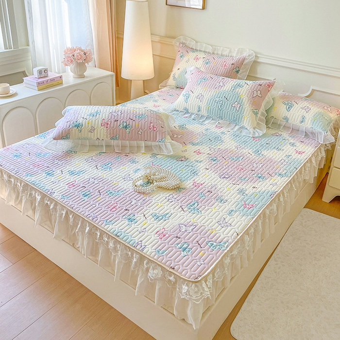 91家纺网 家纺一手货源 找家纺 网红馆（ck家纺） 2026新款凉感丝床笠式床裙款乳胶乳印花凉席 翩翩起舞 粉