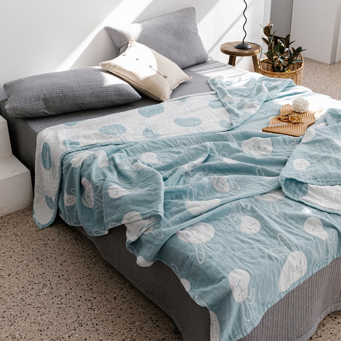 91家纺网 家纺一手货源 找家纺 朴尔家纺-毛巾被 2026春夏新款加厚三层水洗棉全棉纯棉纱布毛巾被夏被夏凉被空调被 灵动兔-兰