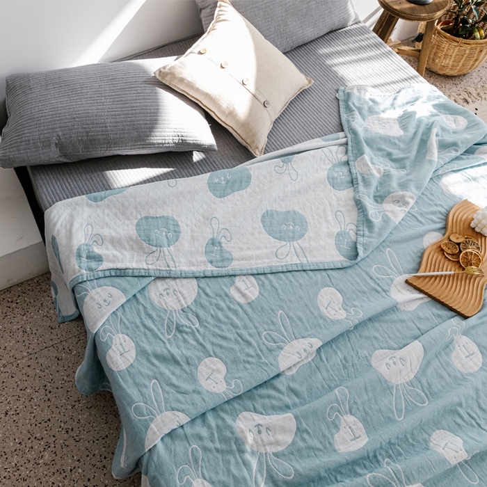 91家纺网 家纺一手货源 找家纺 朴尔家纺-毛巾被 2026春夏新款加厚三层水洗棉全棉纯棉纱布毛巾被夏被夏凉被空调被 灵动兔-兰