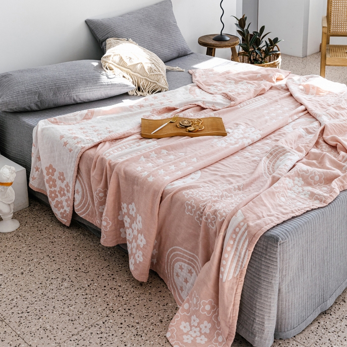 91家纺网 家纺一手货源 找家纺 朴尔家纺-毛巾被 2026春夏新款加厚三层水洗棉全棉纯棉纱布毛巾被夏被夏凉被空调被 星星点点-粉