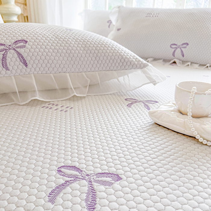 91家纺网 家纺一手货源 找家纺 网红馆（ck家纺） 2026新款小清新床笠式床裙豆豆凉席三件套 甜心蝴蝶-紫