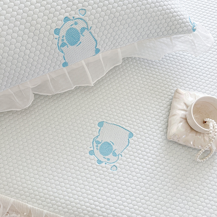 91家纺网 家纺一手货源 找家纺 网红馆（ck家纺） 2026新款小清新床笠式床裙豆豆凉席三件套 可爱巴拉-天蓝