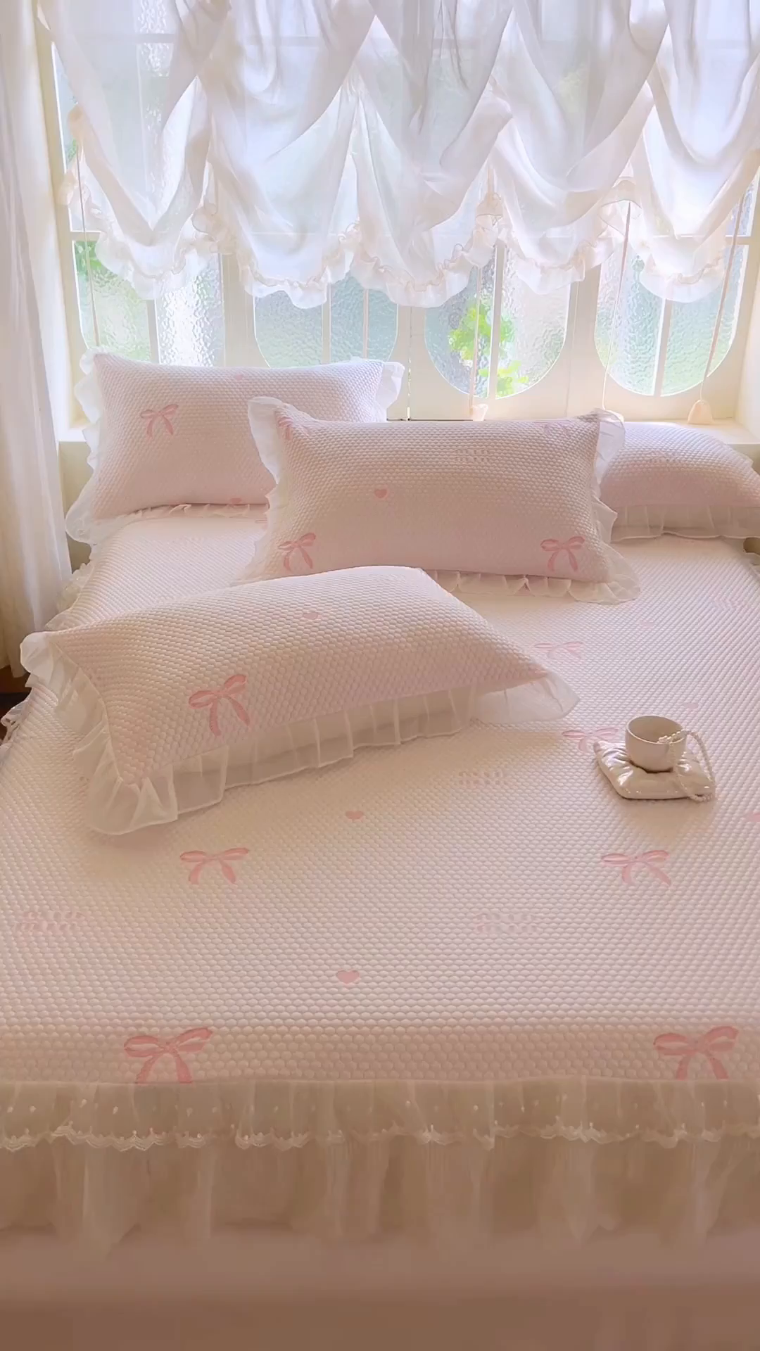 91家纺网 家纺一手货源 找家纺 网红馆（ck家纺） 2026新款小清新床笠式床裙豆豆凉席三件套 甜心蝴蝶-粉
