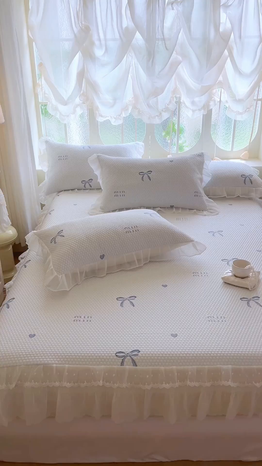 91家纺网 家纺一手货源 找家纺 网红馆（ck家纺） 2026新款小清新床笠式床裙豆豆凉席三件套 甜心蝴蝶-蔚蓝