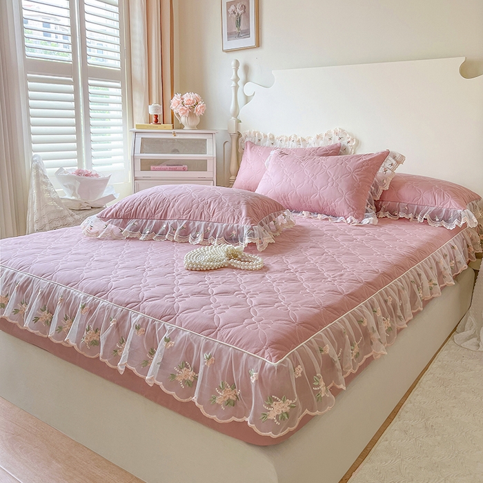 91家纺网 家纺一手货源 找家纺 （总）网红馆（ck家纺） 2026新款全棉蕾丝花边床裙款床笠晨暮花间系列