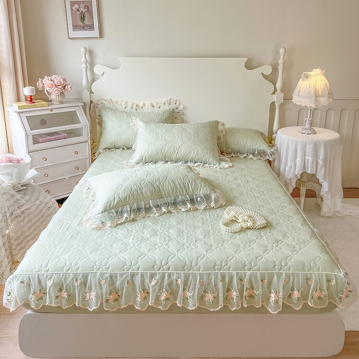 91家纺网 家纺一手货源 找家纺 网红馆（ck家纺） 2026新款全棉蕾丝花边床裙款床笠晨暮花间系列 麦绿