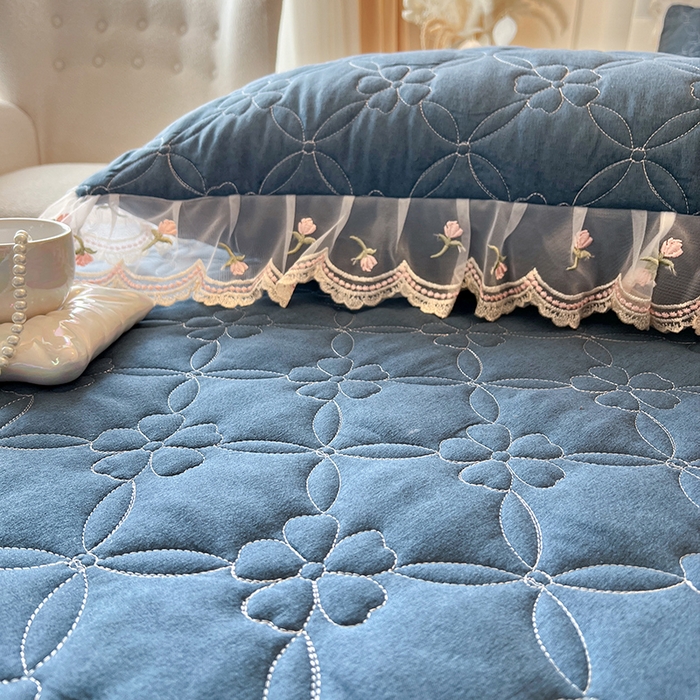 91家纺网 家纺一手货源 找家纺 网红馆（ck家纺） 2026新款色织蕾丝边床裙款床笠 宝石蓝