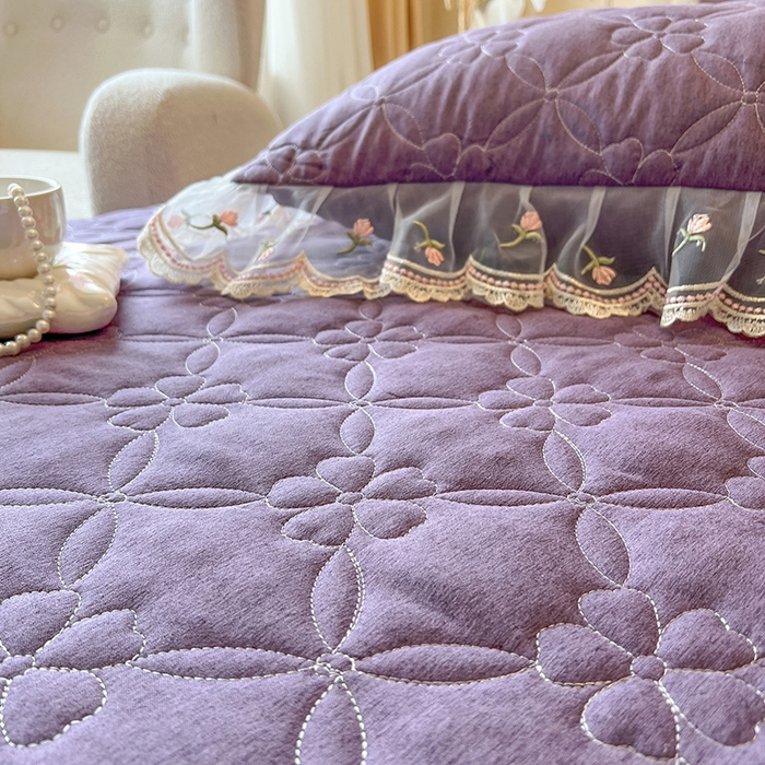 91家纺网 家纺一手货源 找家纺 网红馆（ck家纺） 2026新款色织蕾丝边床裙款床笠 浪漫紫