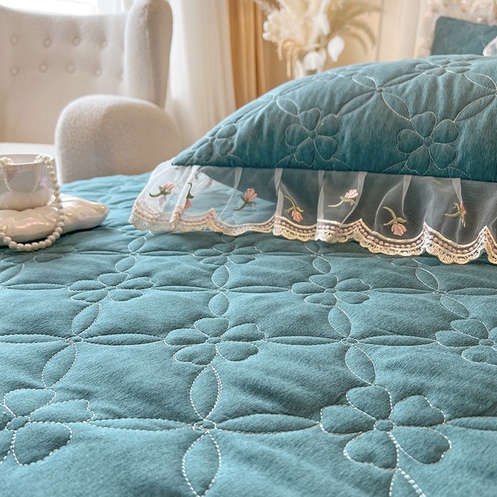 91家纺网 家纺一手货源 找家纺 网红馆（ck家纺） 2026新款色织蕾丝边床裙款床笠 黛绿色