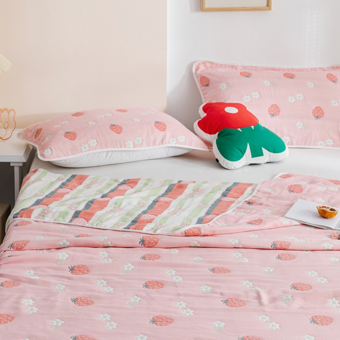 91家纺网 家纺一手货源 找家纺 朴尔家纺-毛巾被 2026春夏新款六层全棉纯棉纱布毛巾被夏被夏凉被空调被 甜甜草莓-粉