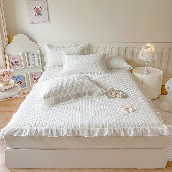 91家纺网 家纺一手货源 找家纺 （总）网红馆（ck家纺） 2026新款优舒棉花边床裙床笠--蜜糖熊