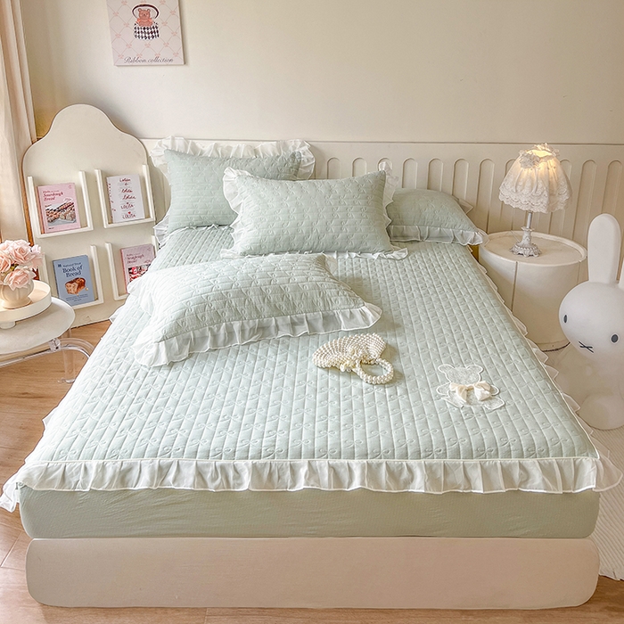 91家纺网 家纺一手货源 找家纺 （总）网红馆（ck家纺） 2026新款优舒棉花边床裙床笠--蜜糖熊