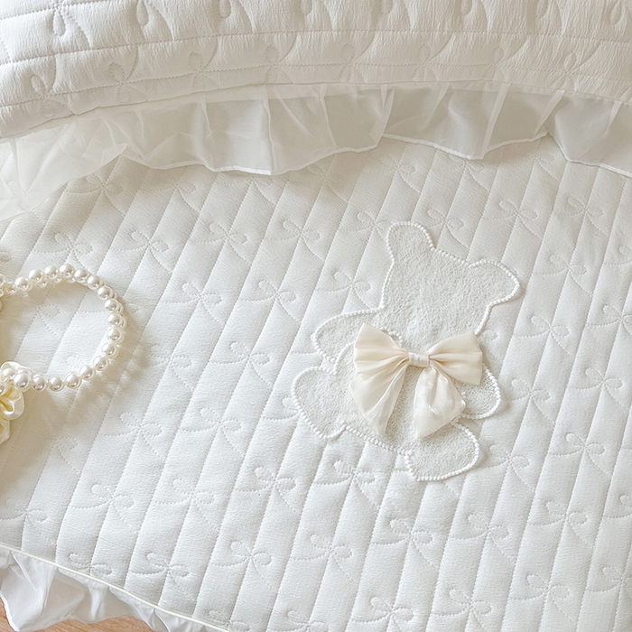 91家纺网 家纺一手货源 找家纺 （总）网红馆（ck家纺） 2026新款优舒棉花边床裙床笠--蜜糖熊