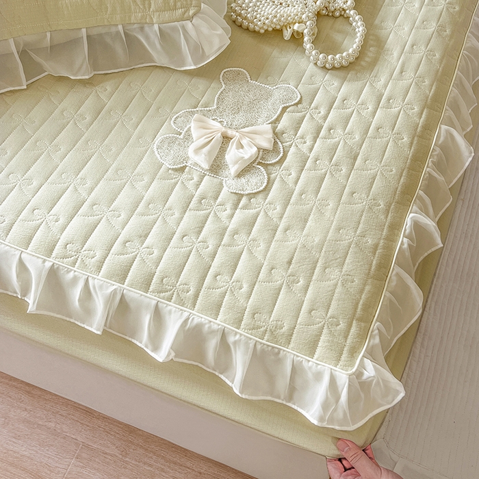 91家纺网 家纺一手货源 找家纺 网红馆（ck家纺） 2026新款优舒棉花边床裙床笠--蜜糖熊 蜜糖熊-黄