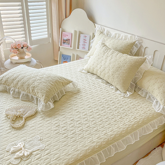 91家纺网 家纺一手货源 找家纺 网红馆（ck家纺） 2026新款优舒棉花边床裙床笠--蜜糖熊 蜜糖熊-黄