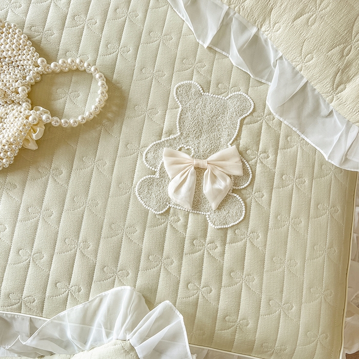 91家纺网 家纺一手货源 找家纺 网红馆（ck家纺） 2026新款优舒棉花边床裙床笠--蜜糖熊 蜜糖熊-黄