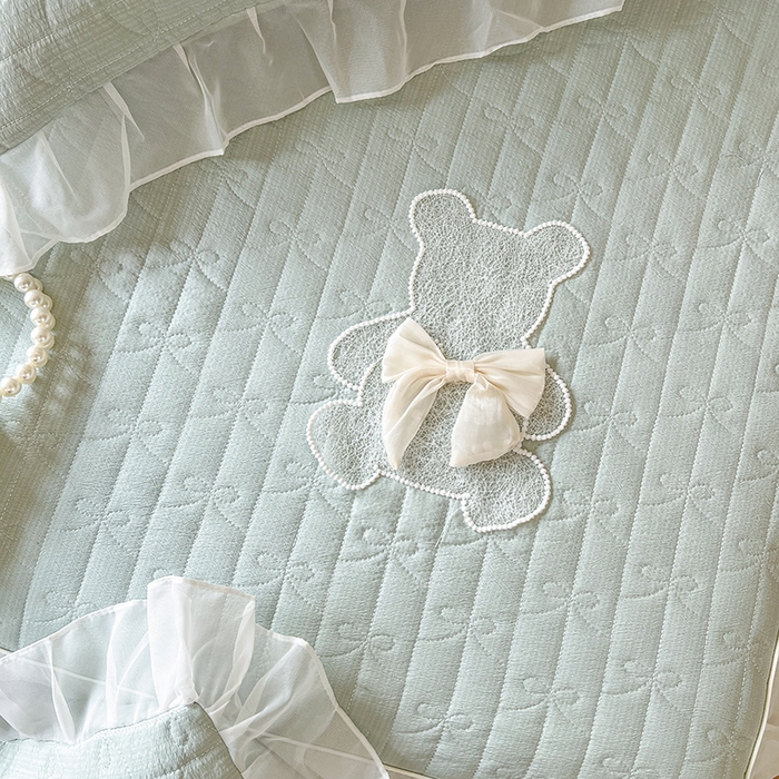 91家纺网 家纺一手货源 找家纺 网红馆（ck家纺） 2026新款优舒棉花边床裙床笠--蜜糖熊 蜜糖熊-绿