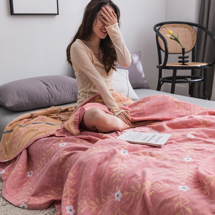 91家纺网 家纺一手货源 找家纺 朴尔家纺-毛巾被 2026春夏新款主推三层水洗棉纱布毛巾被夏被夏凉被空调被 花之恋-粉黄