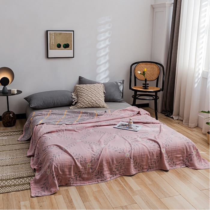 91家纺网 家纺一手货源 找家纺 朴尔家纺-毛巾被 2026春夏新款主推三层水洗棉纱布毛巾被夏被夏凉被空调被 花之恋-粉灰