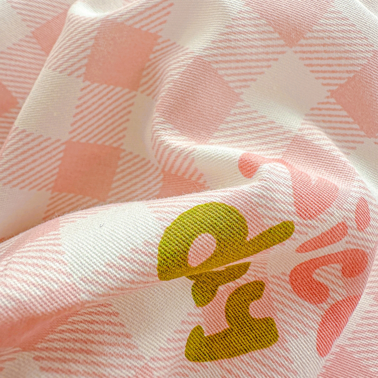 91家纺网 家纺一手货源 找家纺 恩泽家纺 2026春夏新款全棉纯棉12868印花四件套及单品系列-单床单床单单件 草莓季