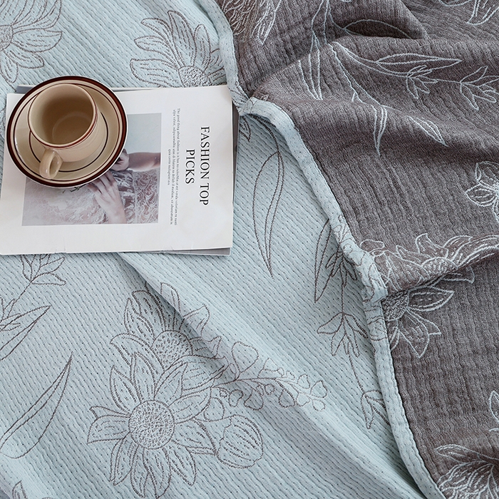 91家纺网 家纺一手货源 找家纺 朴尔家纺-毛巾被 2026春夏新款韩式花边纯棉竹纤维加大成人纱布毛巾被夏被夏凉被空调被 怒放-蓝毛巾被