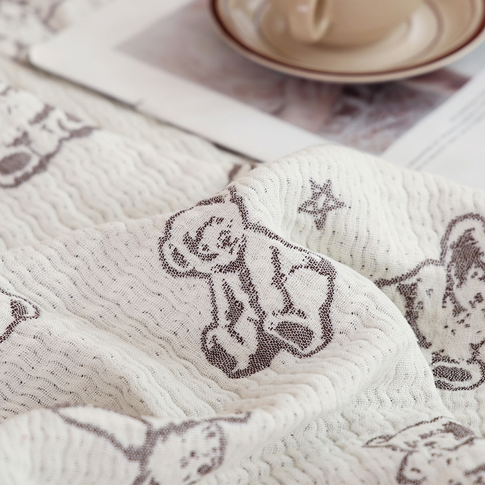 91家纺网 家纺一手货源 找家纺 朴尔家纺-毛巾被 2026春夏新款韩式花边纯棉竹纤维加大成人纱布毛巾被夏被夏凉被空调被 玩具熊-米白毛巾被