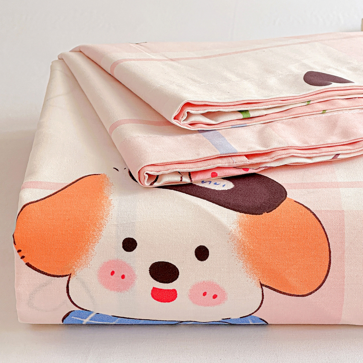 91家纺网 家纺一手货源 找家纺 恩泽家纺 2026春夏新款全棉纯棉12868印花四件套及单品系列-单床单床单单件 帽子小狗