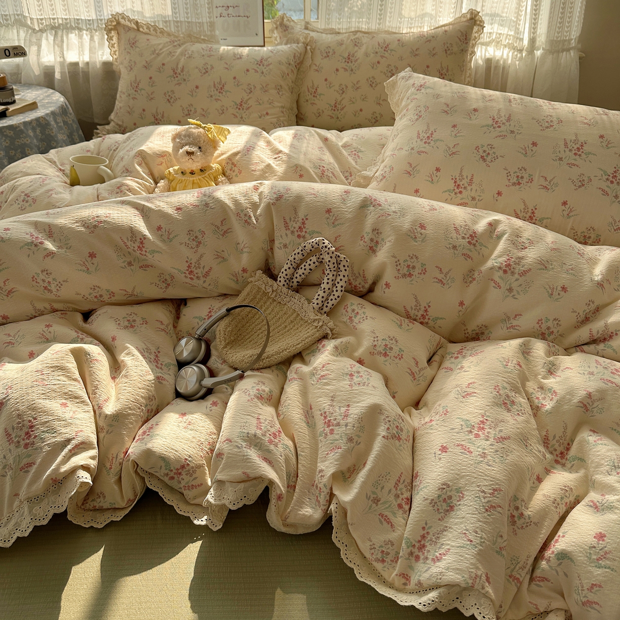 91家纺网 家纺一手货源 找家纺 （总）韩巢家纺 2026新款蝴蝶花边销款四件套