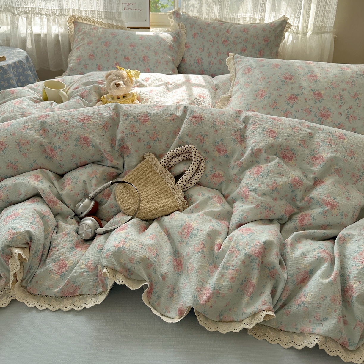 韩巢家纺 2026新款蝴蝶花边销款四件套 月下清幽【蝴蝶花边款】