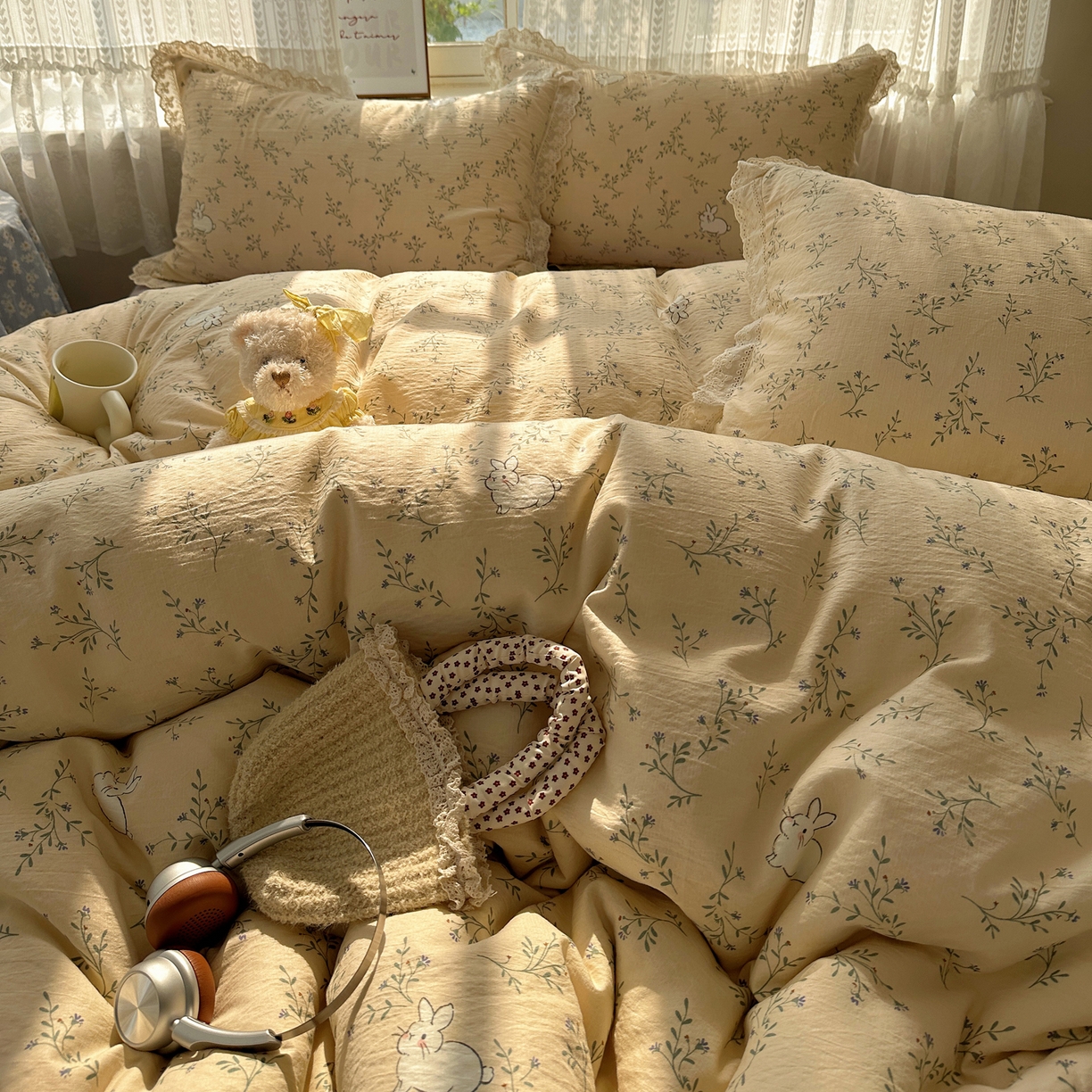 91家纺网 家纺一手货源 找家纺 韩巢家纺 2026新款蝴蝶花边销款四件套 森田野园【蝴蝶花边款】