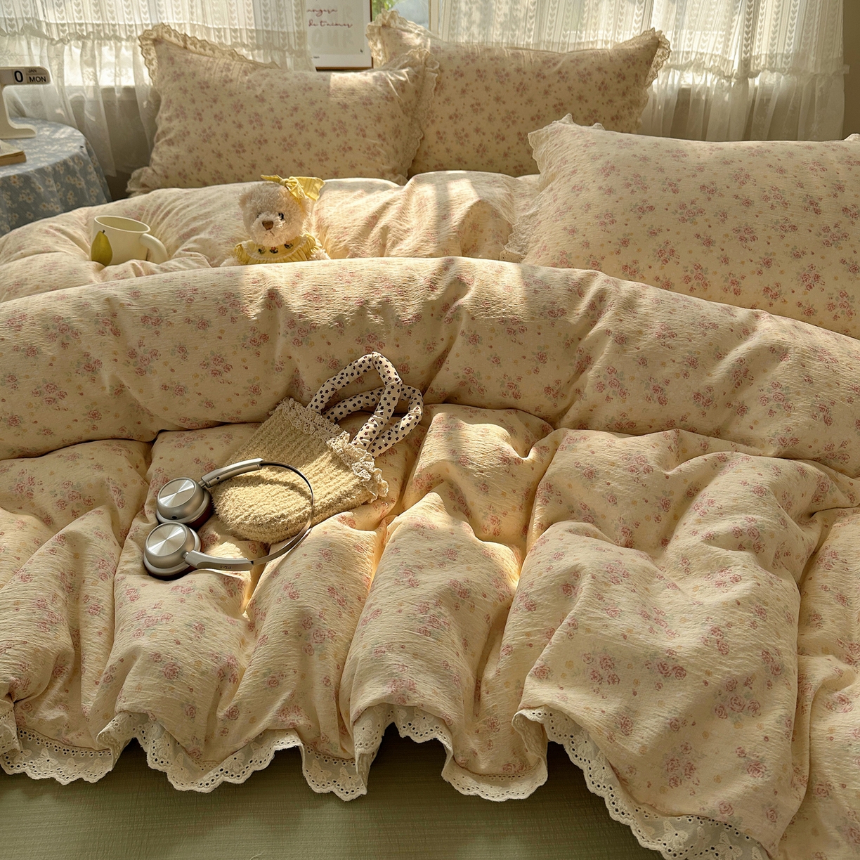 韩巢家纺 2026新款蝴蝶花边销款四件套 川岛落日【蝴蝶花边款】