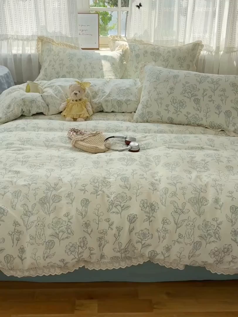 91家纺网 家纺一手货源 找家纺 韩巢家纺 2026新款蝴蝶花边销款四件套 海像森林【蝴蝶花边款】