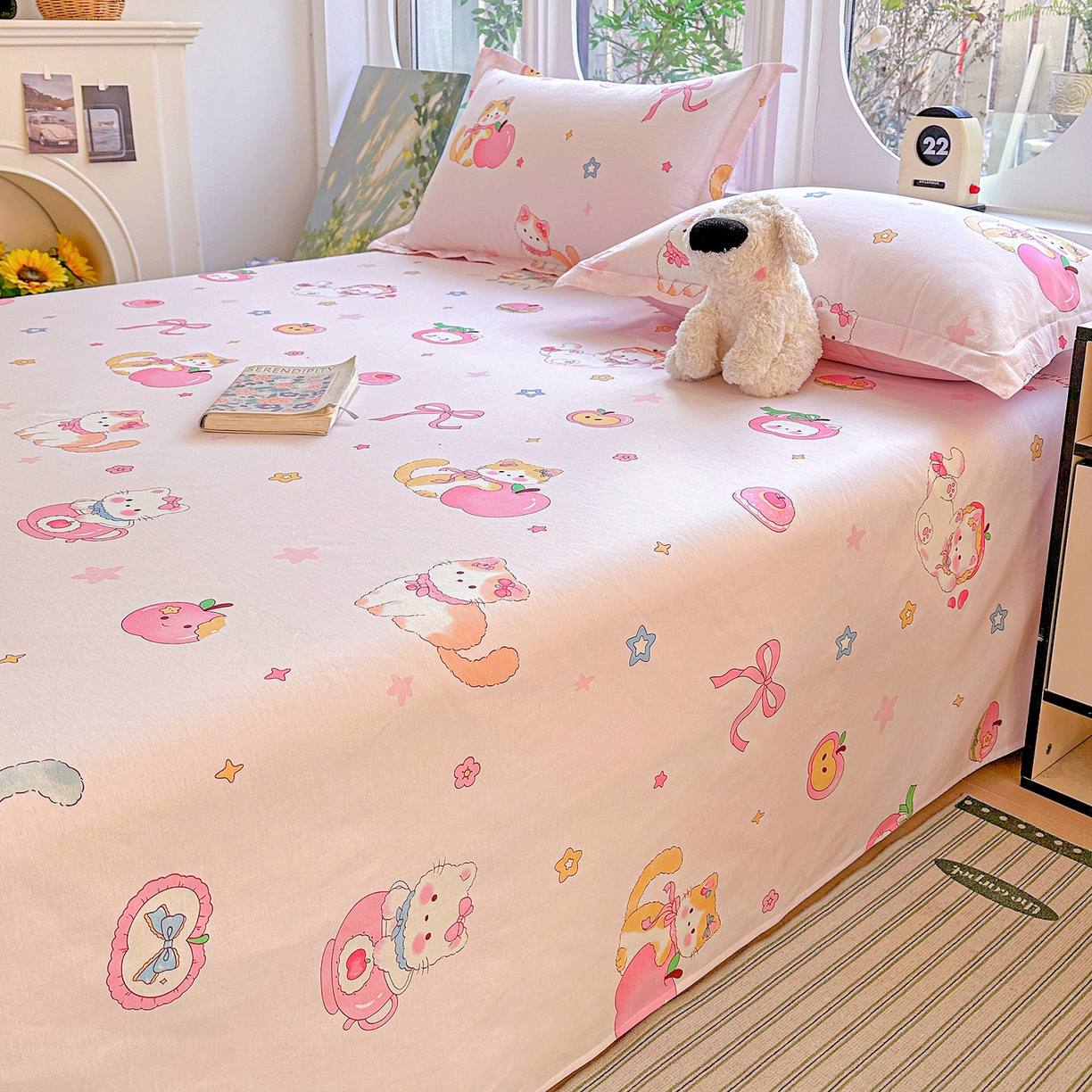 91家纺网 家纺一手货源 找家纺 恩泽家纺 2026春夏新款全棉纯棉12868印花四件套及单品系列-单床单床单单件 苹果小猫咪