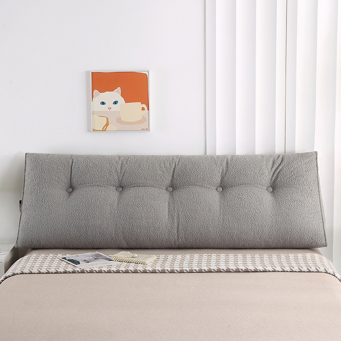 91家纺网 家纺一手货源 找家纺 （总）永光家居 2026新款泰迪绒三角靠垫 填充浅蓝色产品不供多多